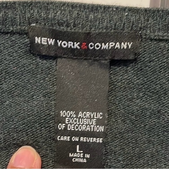 Argyle Sweater - Picture 6 of 6